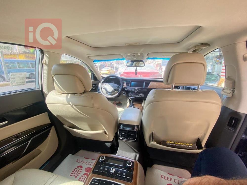 Kia Quoris